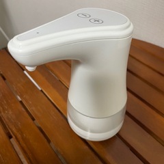 自動手指消毒ディスペンサーの画像