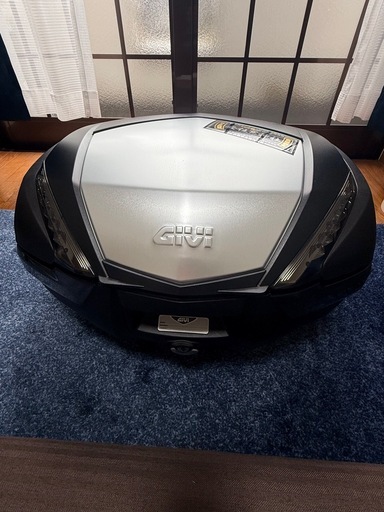 GIVI モノキーBOX V47美品