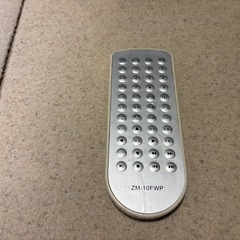 10インチ ポータブルDVDプレーヤー　フルセグの画像