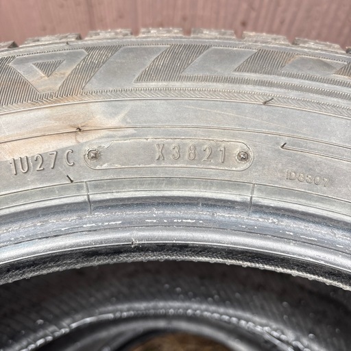 235/55R18 スタッドレス　ウィンターマックス03