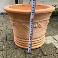 【受け渡し決定】テラコッタ鉢　1個の画像