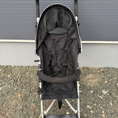 B型ベビーカーの画像