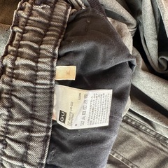 他商品セット購入で値引き！ GU　カーゴパンツ　Lサイズの画像