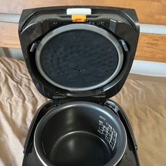 マイコン炊飯シャー3合炊き 象印の画像