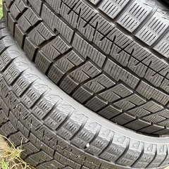 215/55R17 スタッドレス　アイスガード60
の画像