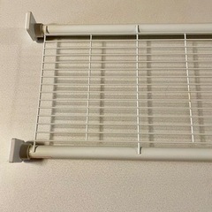 突っ張りラック 棚 300円の画像