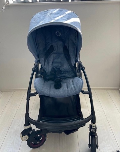 Bugaboo bee5 バガブービー5 ベビーカー 
(付属品レインカバー、シートライナー、自立スタンド、ドリンクホルダー)　