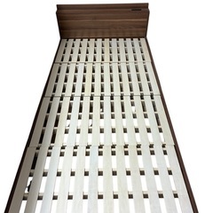 【ニトリ】コンセント付 すのこ フロアベッドフレームの画像