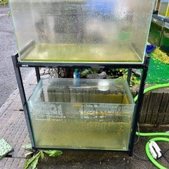 60水槽×2 キャビネットつき付きの画像