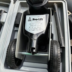 2トン　油圧式ジャッキーの画像