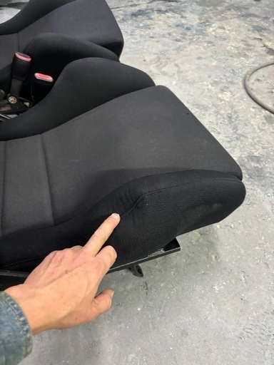 引き取りなら応談可?‍♀️レカロセミバケSR-2？左右セットシートレール付き