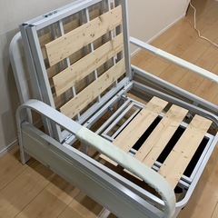 1人用ソファベッドの画像