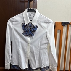 女子　卒業式用スーツの画像