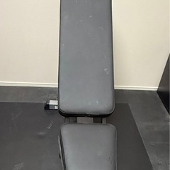 ボディソリッド アジャスタブルベンチの画像