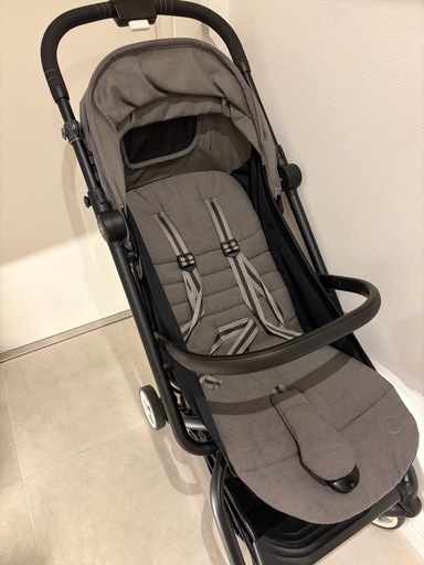 サイベックスイージーS B2＊B型ベビーカー＊バンパーバー
付き