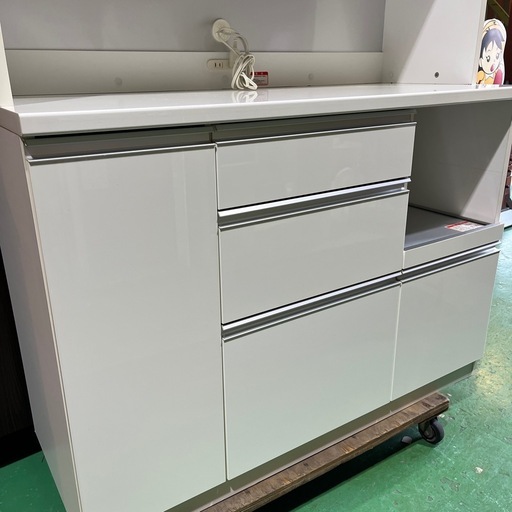 【高橋木工】ブランド家具　レンジ台　レンジボード　キッチン収納　食器棚　白　ホワイト　コンセント付き　【120.4×51×195】