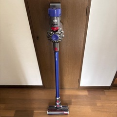 dyson 掃除機　充電器なしの画像