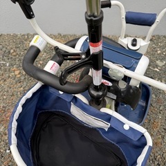 三輪車の画像