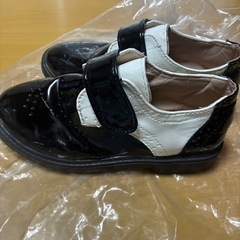 フォーマルシューズ22cmの画像