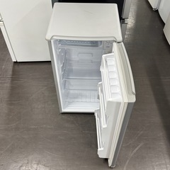 A1729🌟配送♻️設置可能‼️2017年製AQUA2ドア　75L 冷蔵庫AQR-81E (S) - 1🌟動作確認済⭕️保証付き✅の画像