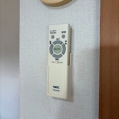 照明器具　
３つの画像