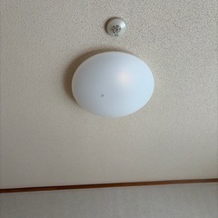 照明器具　
３つの画像