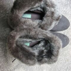 値引しました　ベネトンのブーツ（サイズはLL）の画像