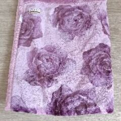 高級 掛け毛布　西川製　紫系の色の画像
