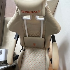デスクチェア　ゲーミングチェアの画像