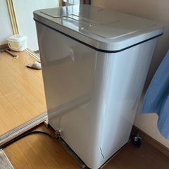 サンダイヤ 200型 ホームタンク KS1-201N 容量188L 屋内外共用タイプ 中はサビ無し 蓋付き 灯油タンク オイルタンク 中古品 ④の画像