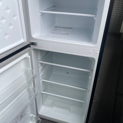 2019年　2ドア冷凍冷蔵庫　118L ブラックの画像