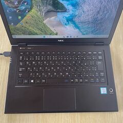 ★☆ 爆速 SSD 256GB 軽量 薄型 ノートPC Officeの画像