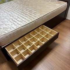 dinos収納付きダブルベッド&スプリングマットレスの画像