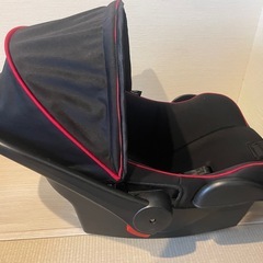 チャイルドシート　ベビーキャリーの画像