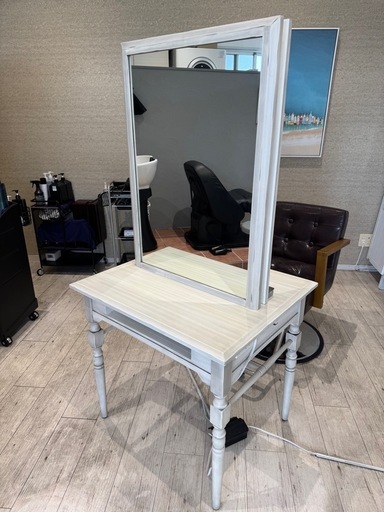 美容室のセット面