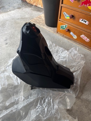 KTM  EXC250燃料タンク