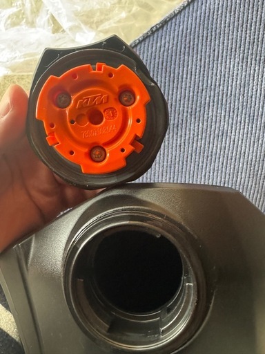 KTM  EXC250燃料タンク