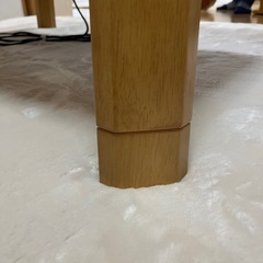 YUASAのリビングコタツの画像