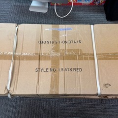 【未使用品】ベルトパーテーション レッド 2つの画像