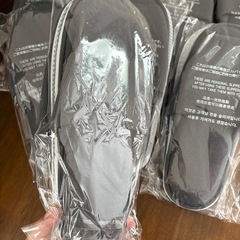 【お買い得‼️】使い捨てスリッパ（8個セット）の画像