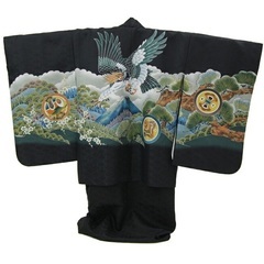 七五三 着物 5歳 男の子 羽織着物フルコーディネートセット【4.黒地に鷹と富士山（袴：紺の縦縞）】の画像