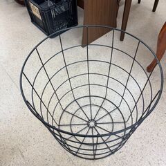 収納付きテーブル幅39cm×奥行39cm×高さ41cm【ジャングルジャングル岩出店】【B258】中古 家具 和歌山 岩出市 紀の川市 海南市の画像