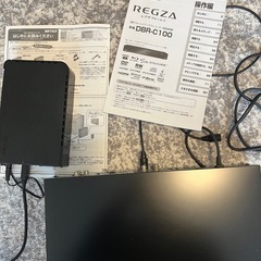 東芝ブルーレイディスクレコーダーと、外付けディスクの画像