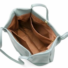 フェリシモ　軽量やわらかショルダートート　水色　ブルーの画像