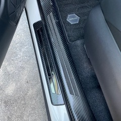 RAV4サイドステップ　スカッフプレート　10Pの画像