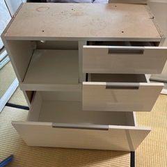 食器棚兼レンジボードの画像