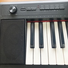 ヤマハ YAMAHA 電子キーボード 電子ピアノ　
piaggero NP-12Bの画像