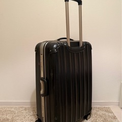 スーツケースの画像