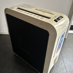 シュレッダー　アイリスオーヤマ
の画像