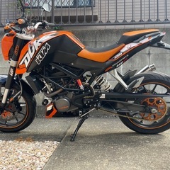 KTM 125 DUKE デューク 125cc MT6速　ギア車　自賠責R.11年10月までの画像